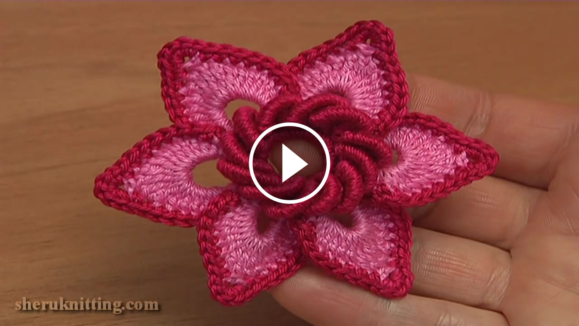 3D Irish Flower Crochet Pattern Featured Image