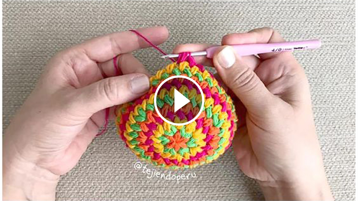 Bean Stitch Purse Crochet Pattern Featured Image