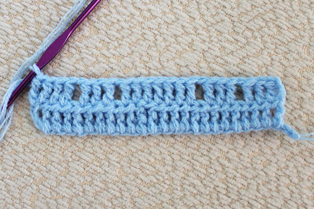 Crochet I Cord Stitch Pattern Photo 1 - The Crochet I Cord stitch is one of the most particular stitches I've ever made. Get inspired and use this lovely stitch on your projects!