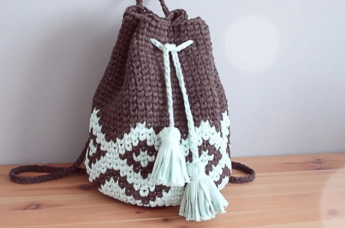 Crochet Tapestry Bag Image