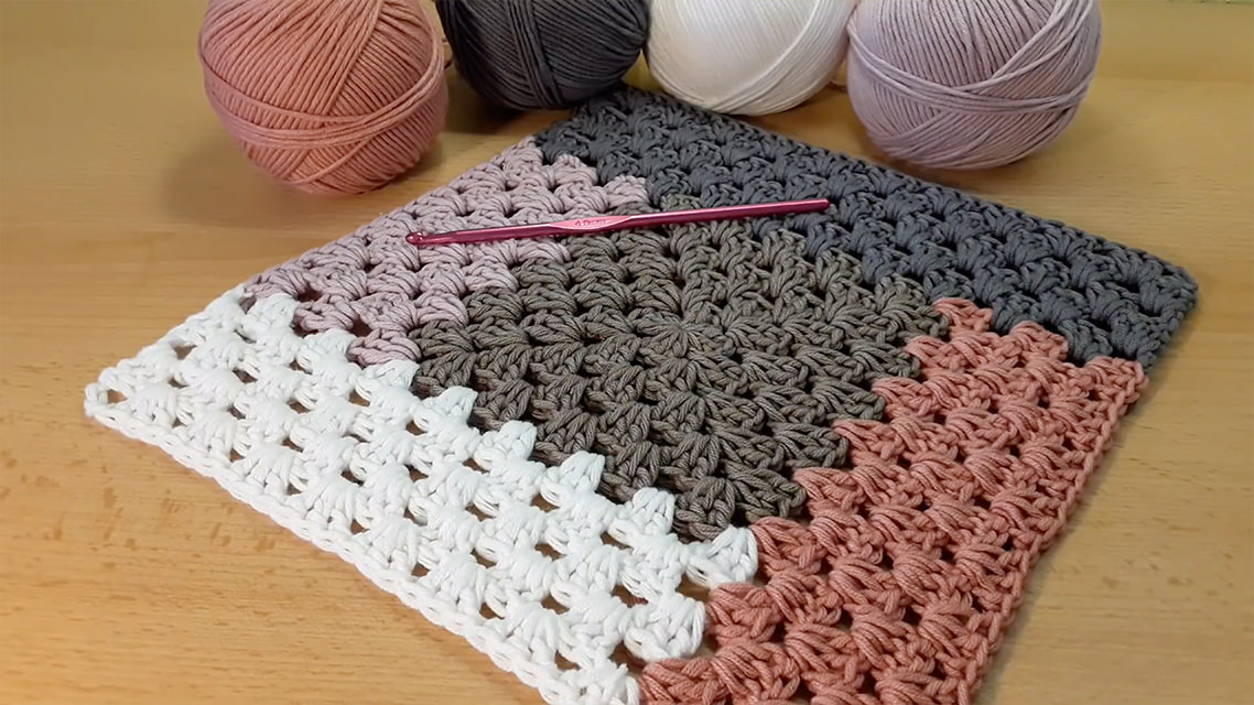 Crochet Granny Blanket Pattern You Will Love - CrochetBeja