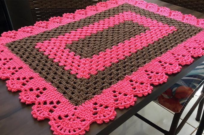 Crochet a Rectangular Rug Featured - This free video tutorial in English subtitles covers how to crochet a rectangular rug. This beautiful rug incorporates any thread of your choice into a colorful rug with a lovely texture and border.