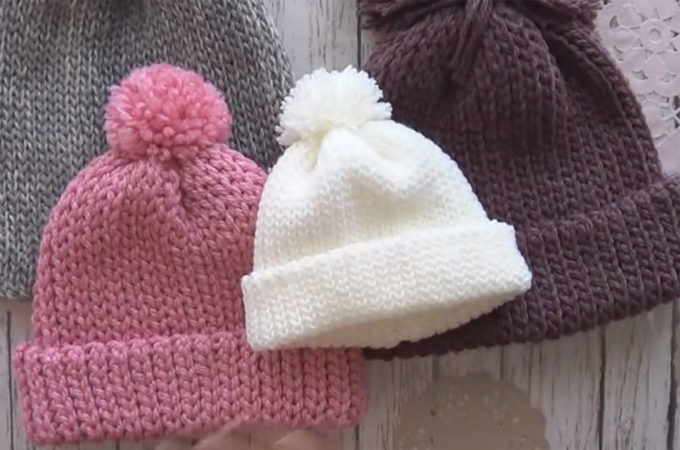 Easy Peasy Crochet Beanie Featured Image - This video tutorial in English subtitles covers how to create a easy peasy crochet beanie. You can make a unisex fashionable crochet beanie for anyone and for any size.