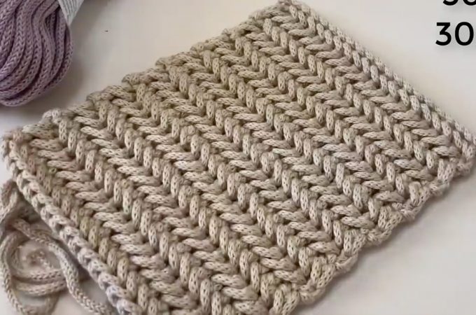 Herringbone Crochet Stitch Featured - Learn how to make the beautiful herringbone crochet stitch. This stitch is wonderful for beginners because it uses simple techniques that most crocheters are familiar with, such as the single crochet.