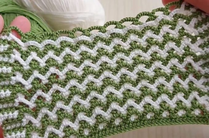 Crochet Wave Stitch Featured - Today, I will share an easy to follow and understand tutorial of crochet wave stitch. This stitch so useful and easy to make.