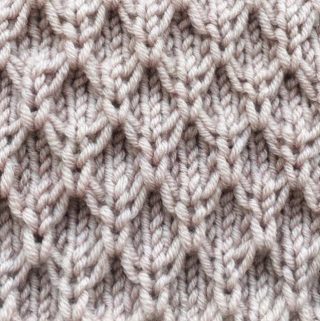 Knit Embossed Stitch Featured Image - Learn an easy to make knit embossed stitch that will make your winter clothes look awesome. It can be used also for other purposes like scarves and hats.