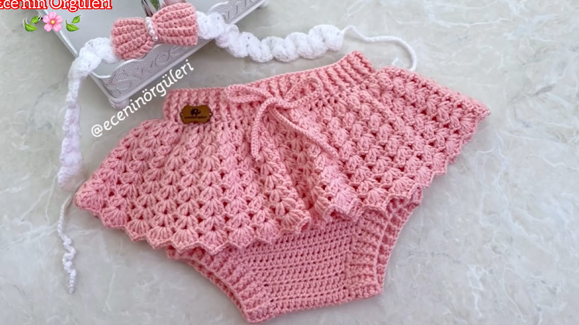 Crochet Pleated Baby Skirt  Free Pattern  toyslab creations