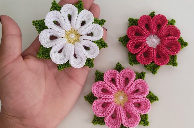 Easy Crochet 3D Flower Featured - Learn making this easy crochet 3D flower to use it on creative projects. Keep reading for the pattern and tutorial of this lovely flower.