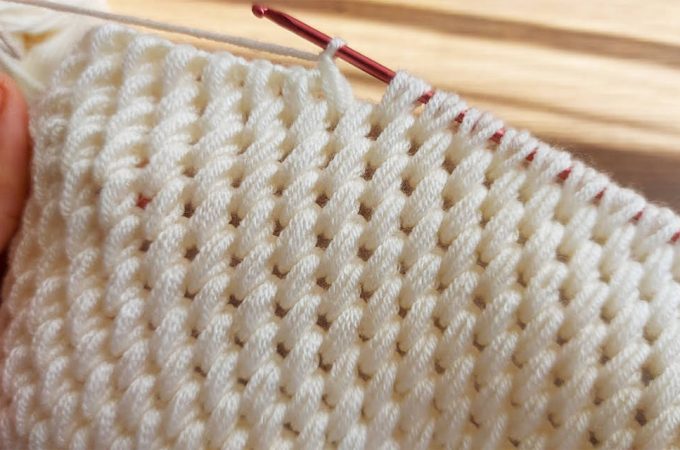 Tunisian Crochet Stitch Featured - Start learning a very easy Tunisian crochet stitch which can make easily by following few simple steps. Keep reading for the simple pattern and tutorial of this stitch.