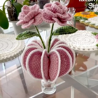 Crochet Flower Pot Featured - Learn making this lovely crochet flower pot, if you're looking for a fun and creative way to add a touch of color to your home or office.