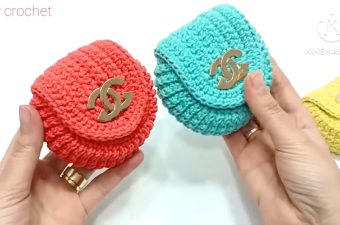 Crochet Small Wallet Featured - Crocheting a small wallet is a delightful and practical project for both beginners and seasoned crafters.