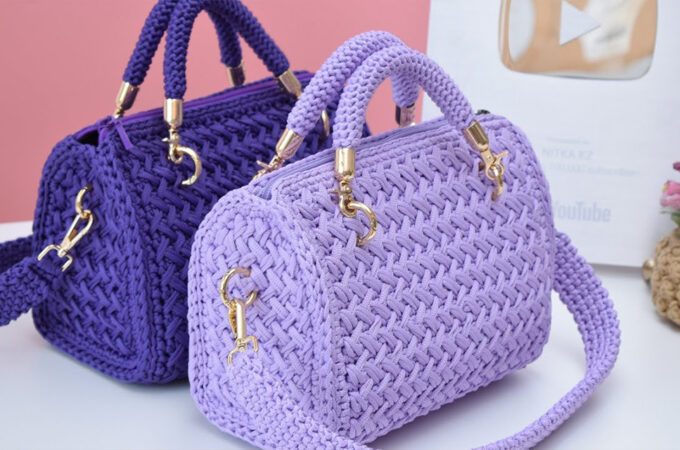 Crochet Elegant Bag Featured - In a world swirling with fast fashion and machine-made accessories, there’s something timeless about creating your own crochet elegant bag.