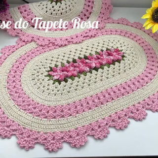 Crochet Oval Rag Rug Featured - There’s something timeless about a crochet oval rag rug. The way the stitches intertwine to form soft curves, the burst of color in the center, and the satisfying symmetry make it an irresistible project for any crochet enthusiast.