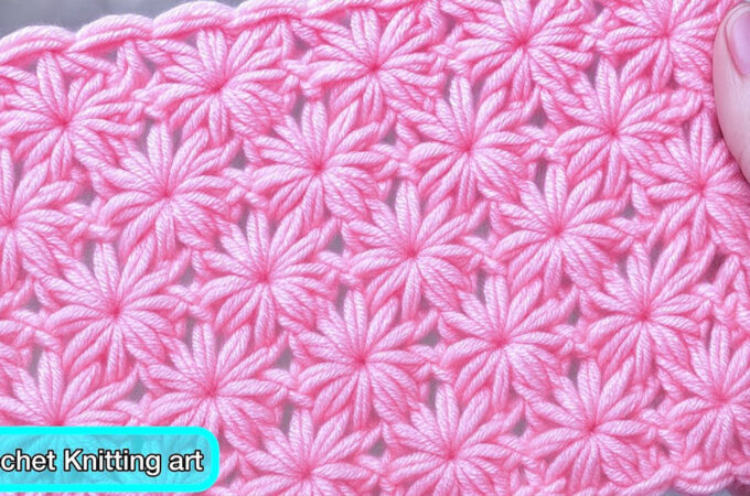 Croche Jasmine Star Stitch Featured - The crochet jasmine star stitch is one of those mesmerizing patterns that immediately captures the heart of every crocheter.